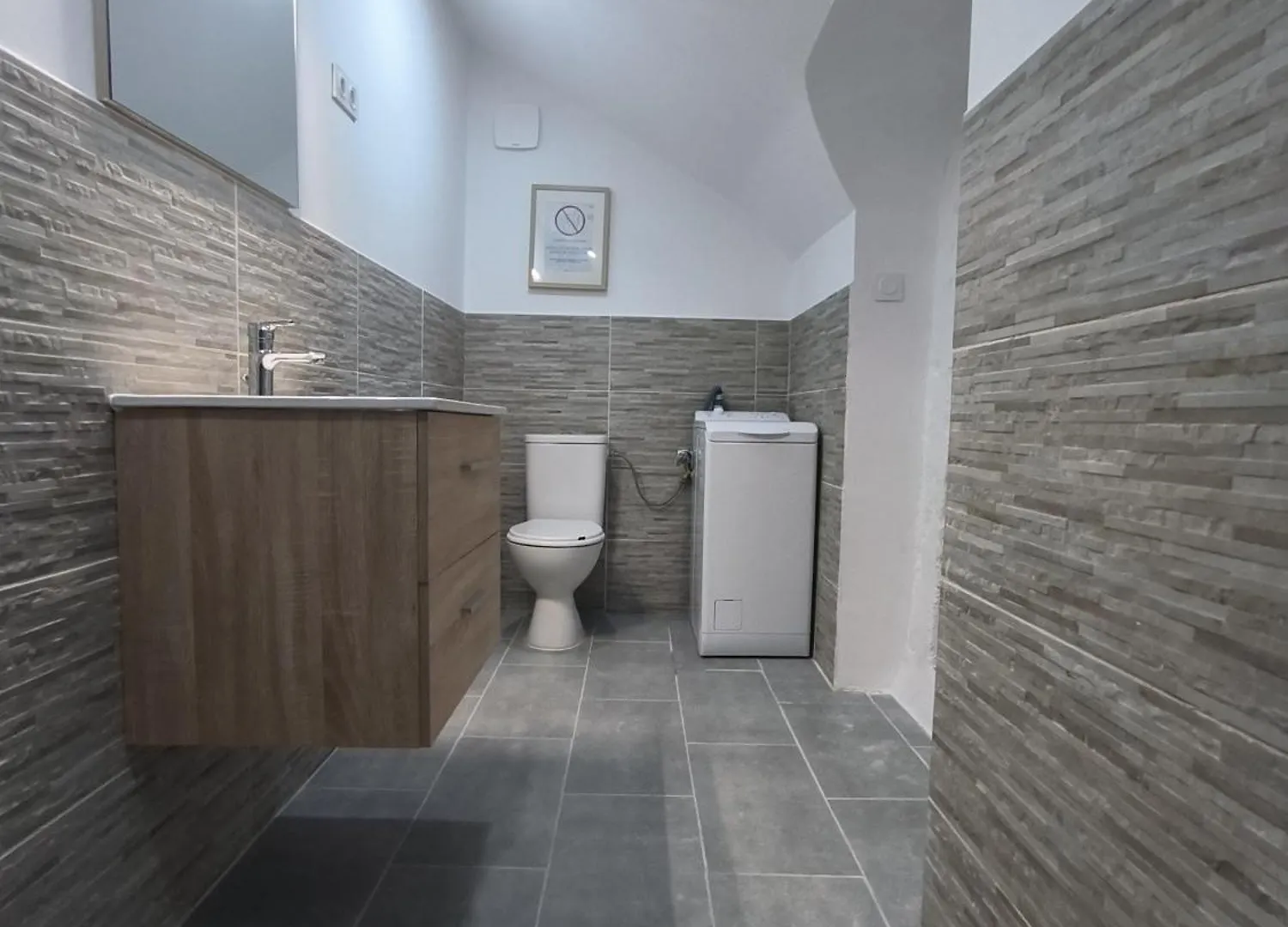 La Tour Du Forgeron Apartment Rochefort-en-Valdaine 0*,